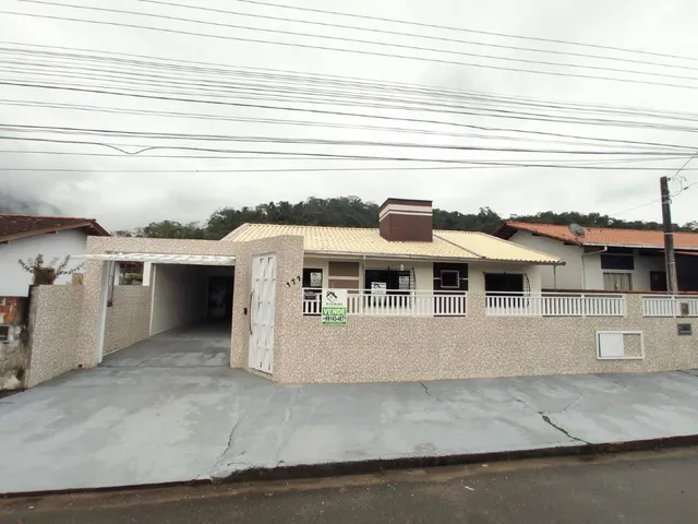 Imagem: Casa à venda, 3 quartos, sendo 1 suíte