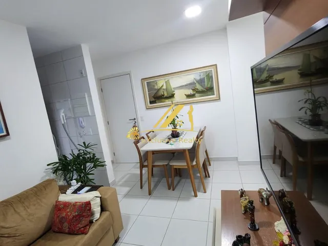Imagem: O apartamento possui 2 Dormitórios, 1 Suíte, 2 Banheiros,
