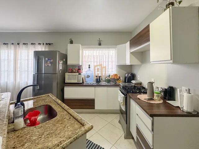 Imagem 8: Casa com 2 Moradias à Venda na Serraria
