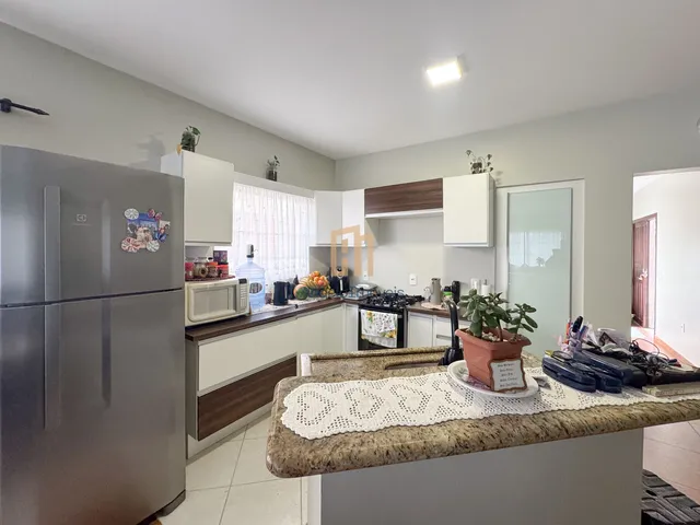 Imagem 7: Casa com 2 Moradias à Venda na Serraria