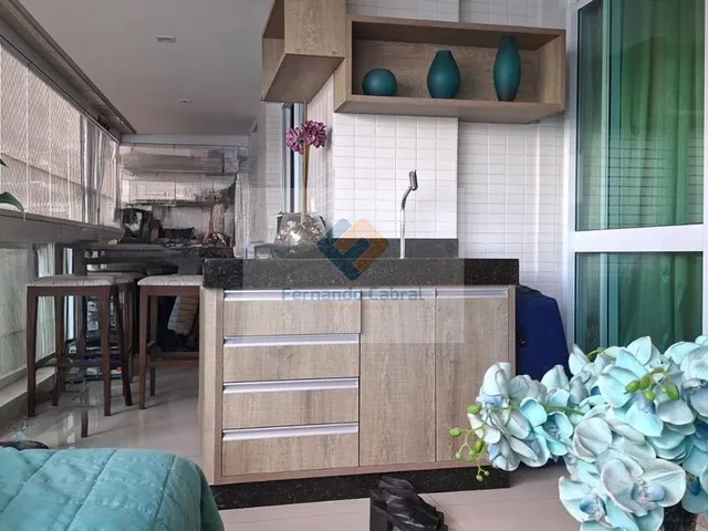 Imagem 12: Imperdível Apartamento de Luxo em Icaraí-RJ: 4 quartos, 4 suítes, 5 banheiros, 3 vagas