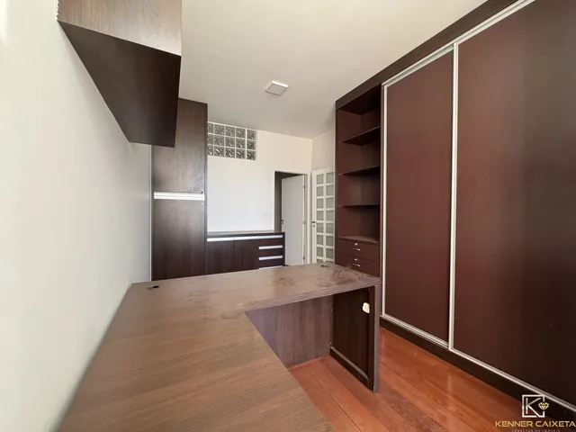 Imagem 2: Sala comercial à venda no bairro Centro - Patos de Minas/MG