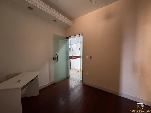 Imagem 4: Sala comercial à venda no bairro Centro - Patos de Minas/MG