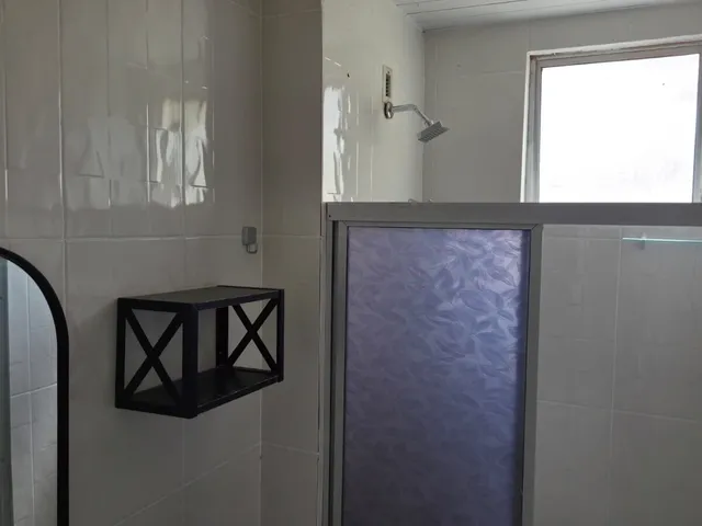 Imagem 2: More com Conforto e Segurança: 2 Quartos, Quintal e Condomínio Incluso