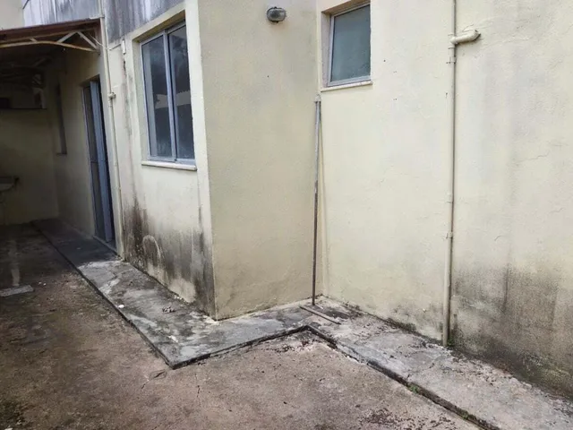 Imagem 10: More com Conforto e Segurança: 2 Quartos, Quintal e Condomínio Incluso