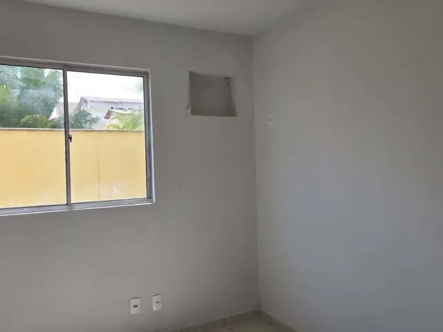 Imagem 4: More com Conforto e Segurança: 2 Quartos, Quintal e Condomínio Incluso