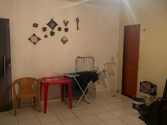 Imagem 15: Casa Duplex à Venda com 3 Quartos e 2 Suítes por R$ 200 Mil em Ananindeua/PA