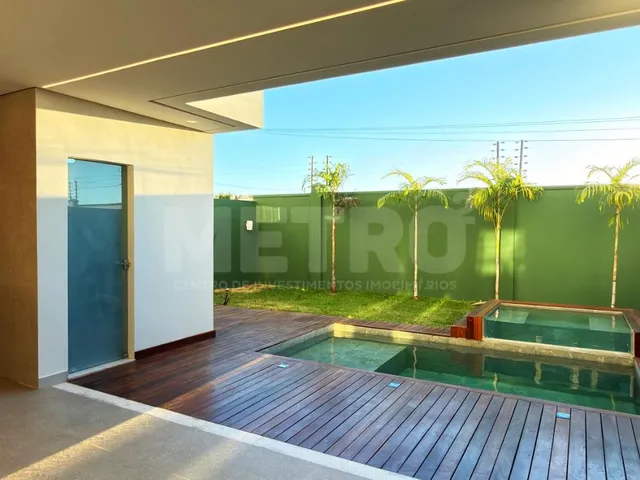 Imagem 3: Casa à venda no Cond. Alphaville, 4 suítes, Gourmet, Piscina, Petrolina