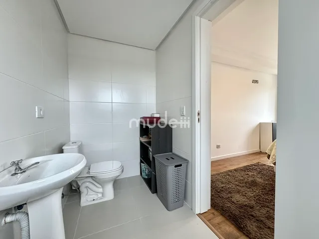 Imagem 15: Apartamento Amplo com Sacada Estendida e Suíte | São Pedro