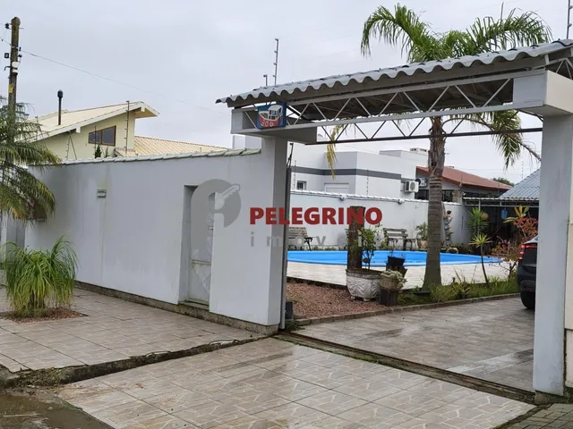 Imagem: Pelegrino Imóveis vende casa com piscina