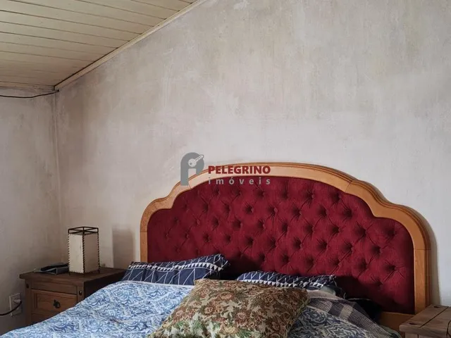 Imagem 6: Pelegrino Imóveis vende casa com piscina no Pontal perto da lagoa