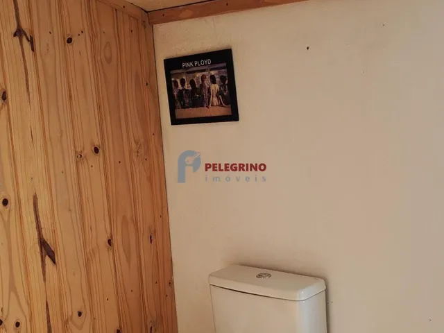 Imagem 2: Pelegrino Imóveis vende casa com piscina no Pontal perto da lagoa