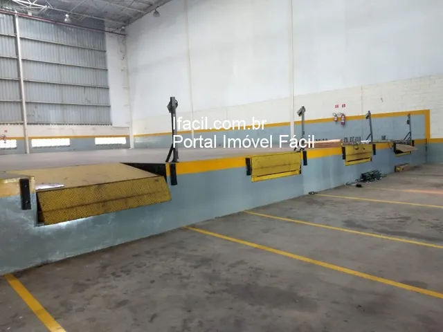 Imagem 4: Galpão Guarulhos condomínio 650m² 2 docas - ifacil.com.br