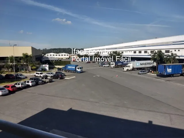 Imagem 7: Galpão Guarulhos condomínio 650m² 2 docas - ifacil.com.br