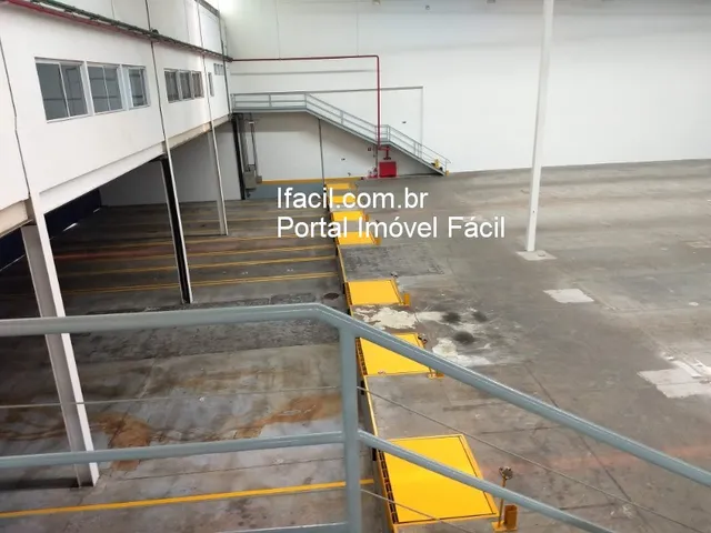 Imagem 8: Galpão Guarulhos condomínio 650m² 2 docas - ifacil.com.br