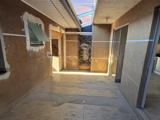 Imagem 8: Excelente Casa com edícula no bairro Cristo Rei em Campo Largo/PR
