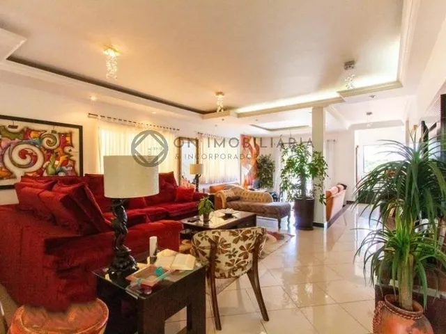 Imagem 16: Espaçosa Casa com 4 Suítes e Lazer Completo em Condomínio São Paulo Ii, Cotia