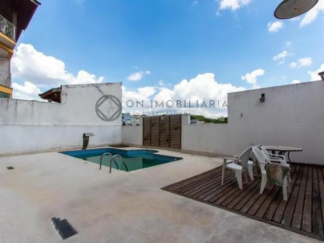 Imagem 12: Espaçosa Casa com 4 Suítes e Lazer Completo em Condomínio São Paulo Ii, Cotia