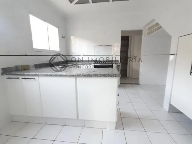 Imagem 7: Casa ampla com 4 dormitórios e piscina em São Paulo II, Cotia - Segurança 24h e lazer