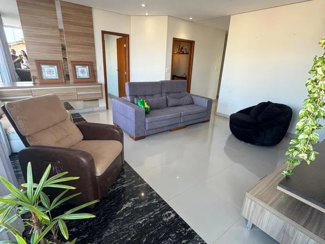 Imagem 15: Casa com 5 Suítes e Área de Lazer À Venda no Morro da Caixa D&Apos;Água, Guarapari
