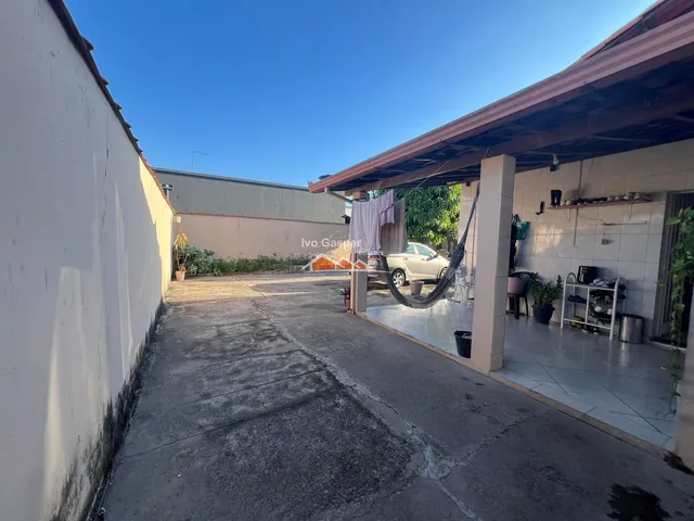 Imagem 2: CASA RESIDENCIAL em ESMERALDAS - MG, Centro