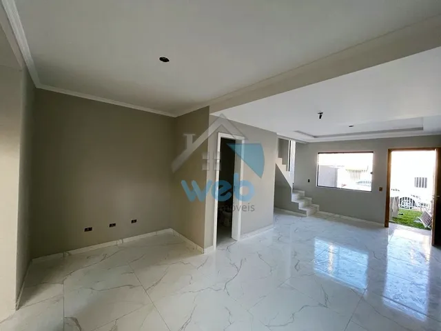 Imagem 6: Sobrado, três quartos, sala, edicula com churrasqueira, ótima localização