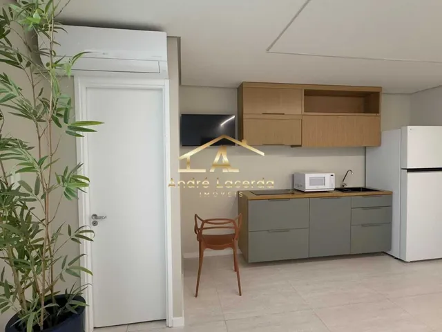Imagem: O studio possui 1 Dormitório, 1 Banheiro, 29m² de Área,