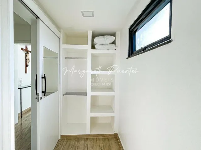Imagem 16: Maravilhosa casa duplex, recém construída, no Condomínio Busca Vida, um dos mais