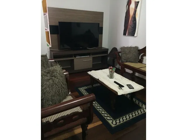 Imagem: O apartamento possui 4 Dormitórios, 1 Suíte, 3 Banheiros,