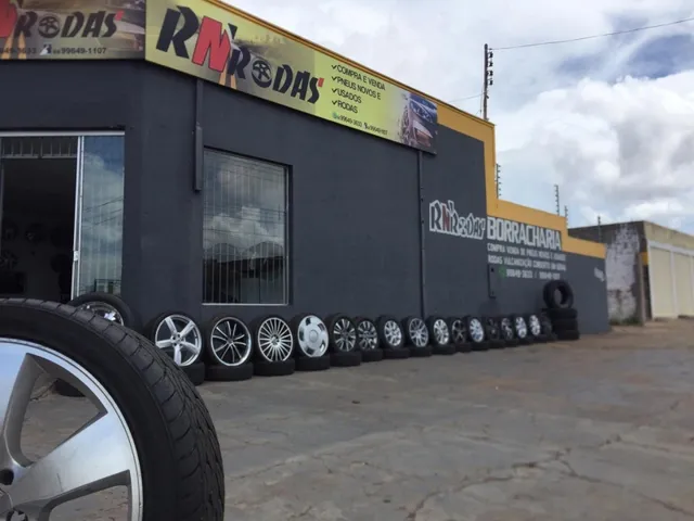 Imagem: A loja possui 200m² de Área e está localizado em Centro,