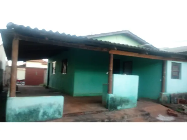 Imagem: Vendo Casa Sozinha no Lote Não e Germinada