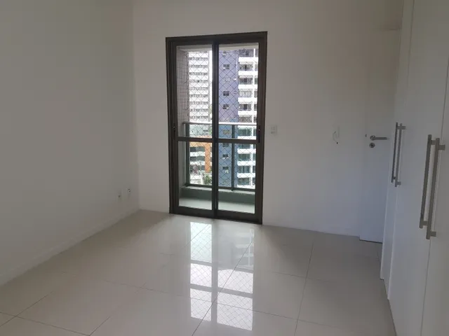 Imagem 6: Apartamento para Aluguel com 3 Quartos, 130M, 2 Garagem na Pituba