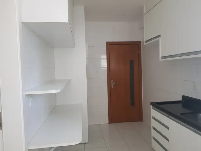 Imagem 2: Apartamento para Aluguel com 3 Quartos, 130M, 2 Garagem na Pituba