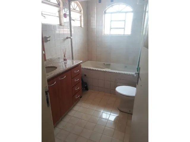 Imagem 2: Vende-Se Sobrado