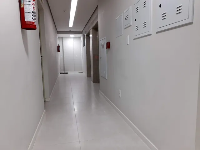 Imagem 2: Apartamento 2 Dormitórios, 1 Suíte, Praia Comprida São José Sc