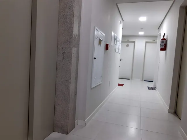 Imagem 3: Apartamento 2 Dormitórios, 1 Suíte, Praia Comprida São José Sc