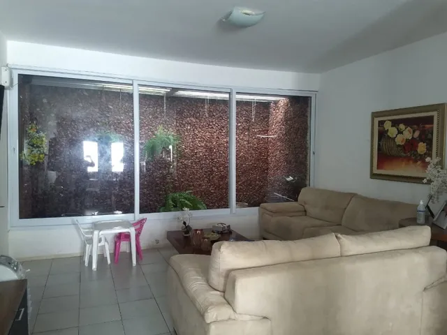 Imagem 2: Casa no Bairro Ininga com 03 Suítes e Dce