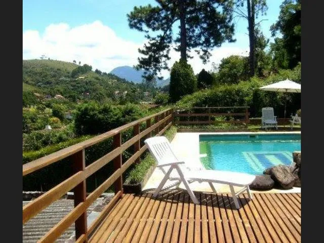 Imagem 4: Vendo Casa Linear Moderna com Vista Panorâmica Indevassável Hospitaleira Teresópolis/Rj