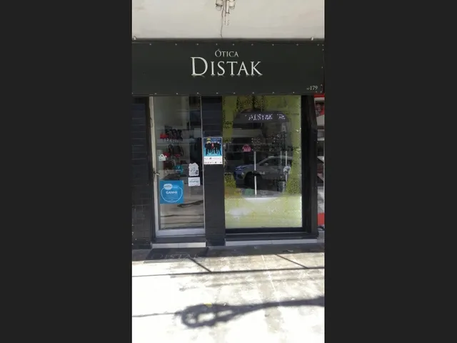 Imagem: Passo Ponto e Alugo Ótica no Centro de