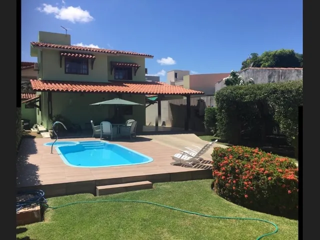 Imagem: Linda Casa com Ampla Metragem e Área de