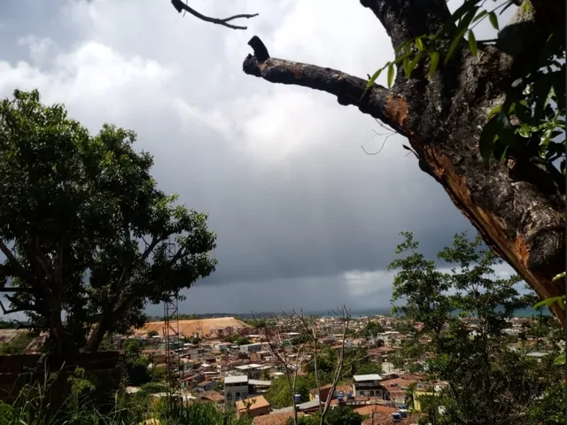 Imagem: O terreno possui 120m² de Área e está localizado em