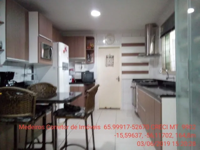 Imagem 12: Vendo!!! Uma Casa com Um Terreno Lateral no Jardim Cuiabá, Próximo dos Hospitais