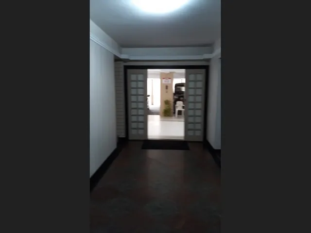 Imagem 8: Vendo Apartamento com 3 Quartos Sendo Uma Suite Master, com Garagem