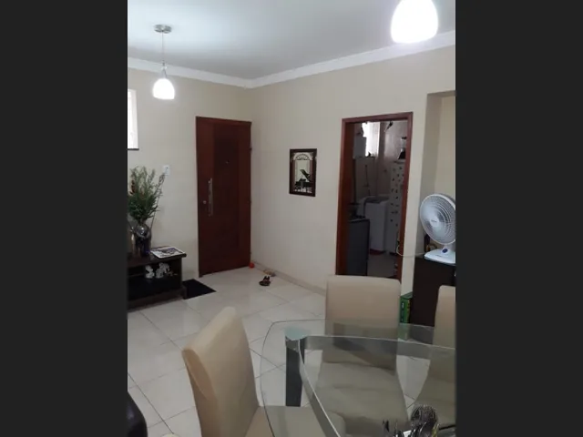 Imagem 2: Vendo Apartamento com 3 Quartos Sendo Uma Suite Master, com Garagem
