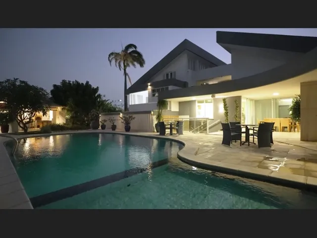 Imagem 3: Mansão em Fortaleza, Casa Duplex nas Dunas, 4 Suítes, Gabinete, Bairro de Lourdes