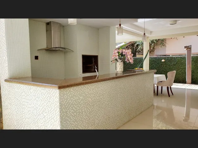 Imagem 4: Sobrado em Condomínio Fechado com 04 Quartos