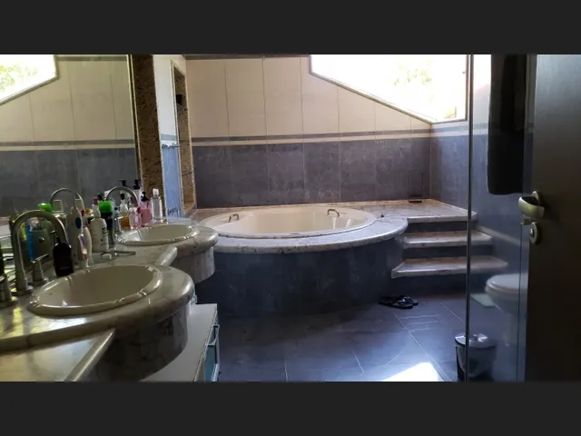Imagem 8: Sobrado em Condomínio Fechado com 04 Quartos