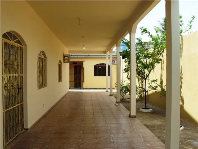 Imagem 1: Casa no Centro com 03 Quartos