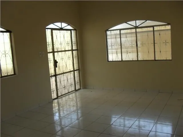 Imagem 6: Casa no Centro com 03 Quartos