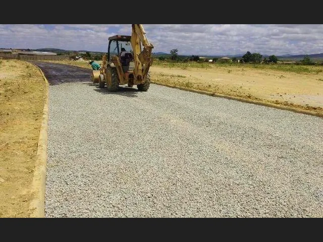Imagem 6: Terreno no Cidade Jardins - Poções / Ba